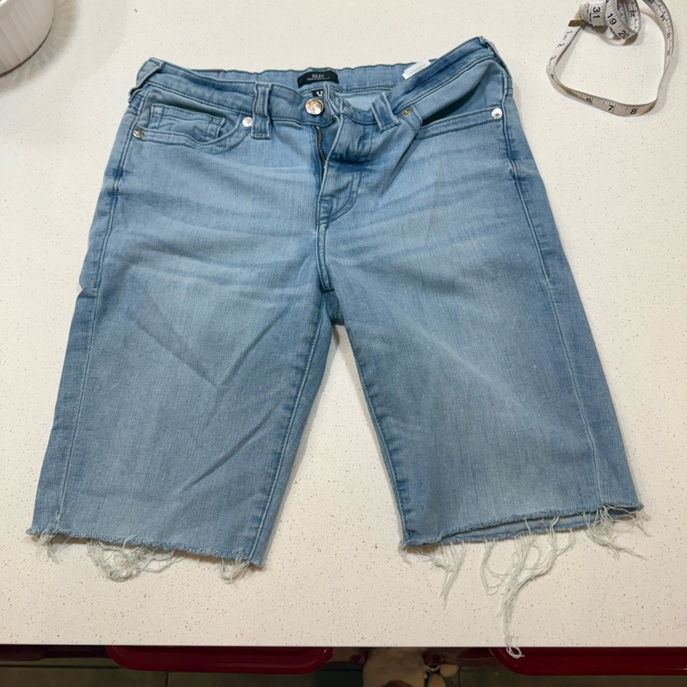 True Religion Knee Length Shorts Size 30
